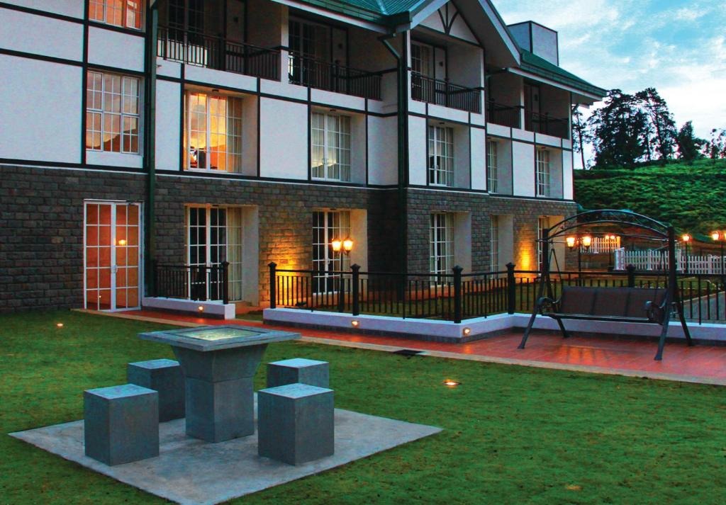 هتل بلک پول ریزورت و اسپا